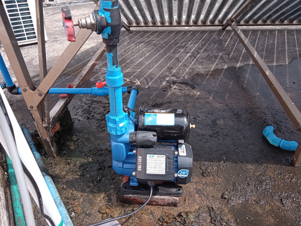 Bơm tăng áp Adelino APS37-B sử dụng nước nóng chịu nhiệt độ cao